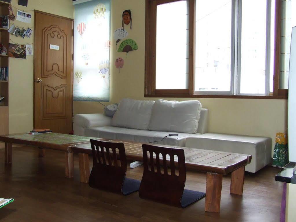 Danim Backpackers Daegu Hotel Exterior photo